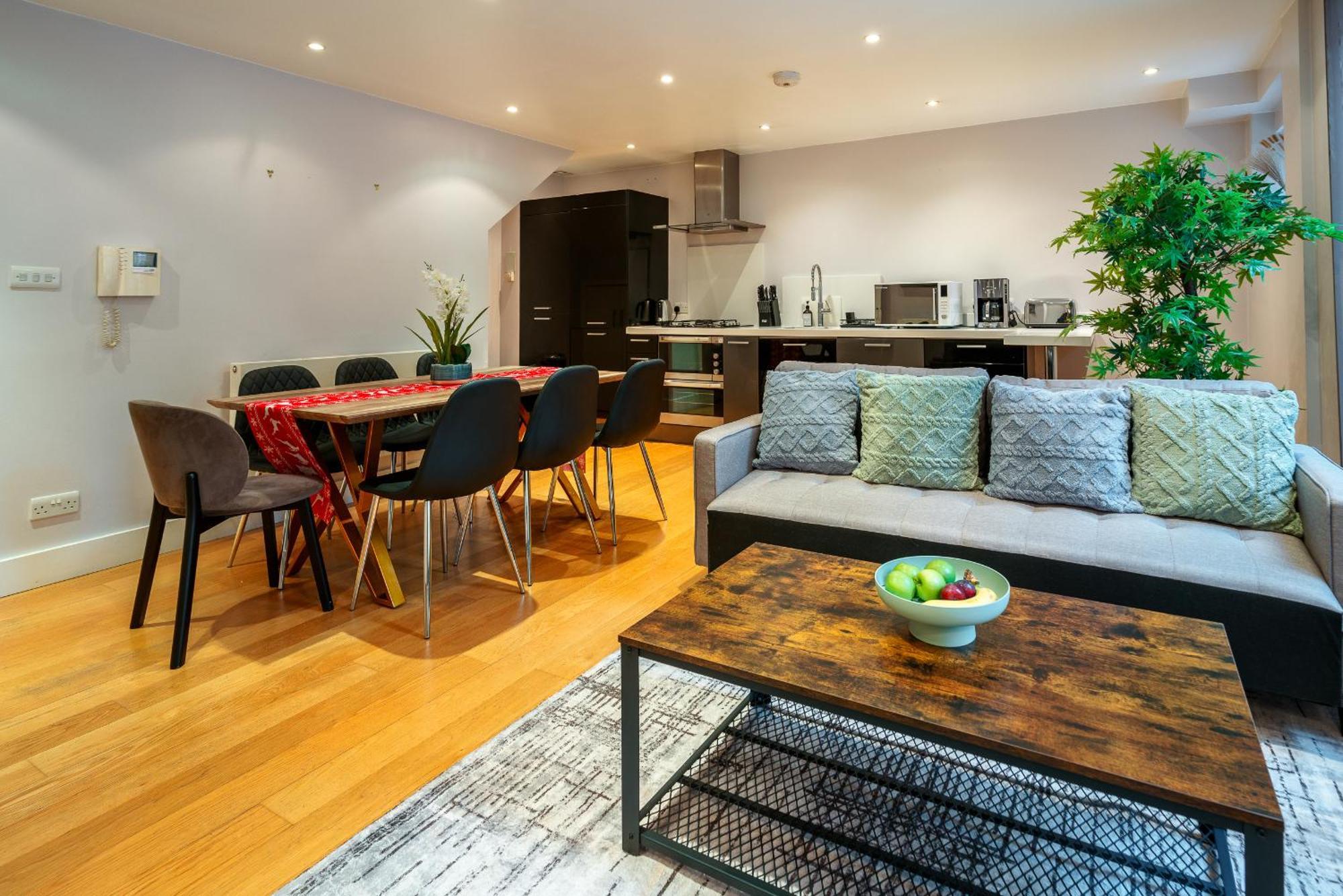 Sweet 3Brs House Close To Oxford & Soho Londra Dış mekan fotoğraf